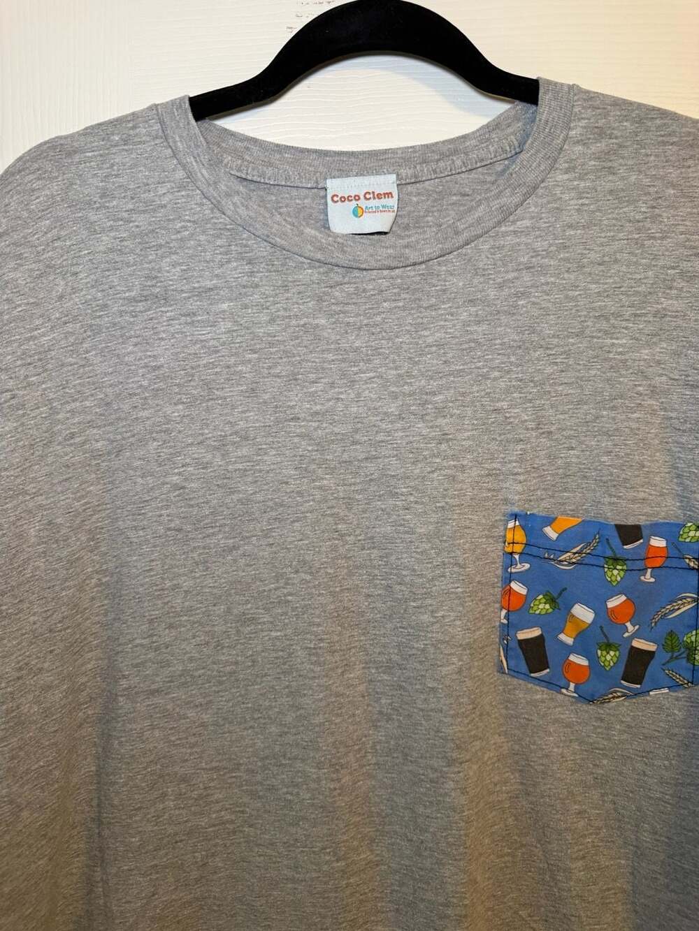 Coco Clem Waterline Brewing Co Pocket T-Shirt Gray Beer Print XL